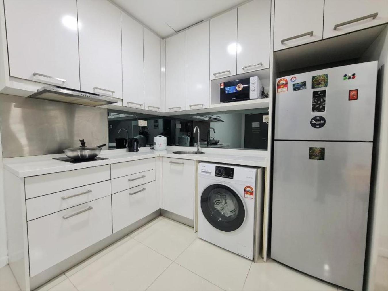 Star Residence Klcc By Sky Pool Куала Лумпур Екстериор снимка