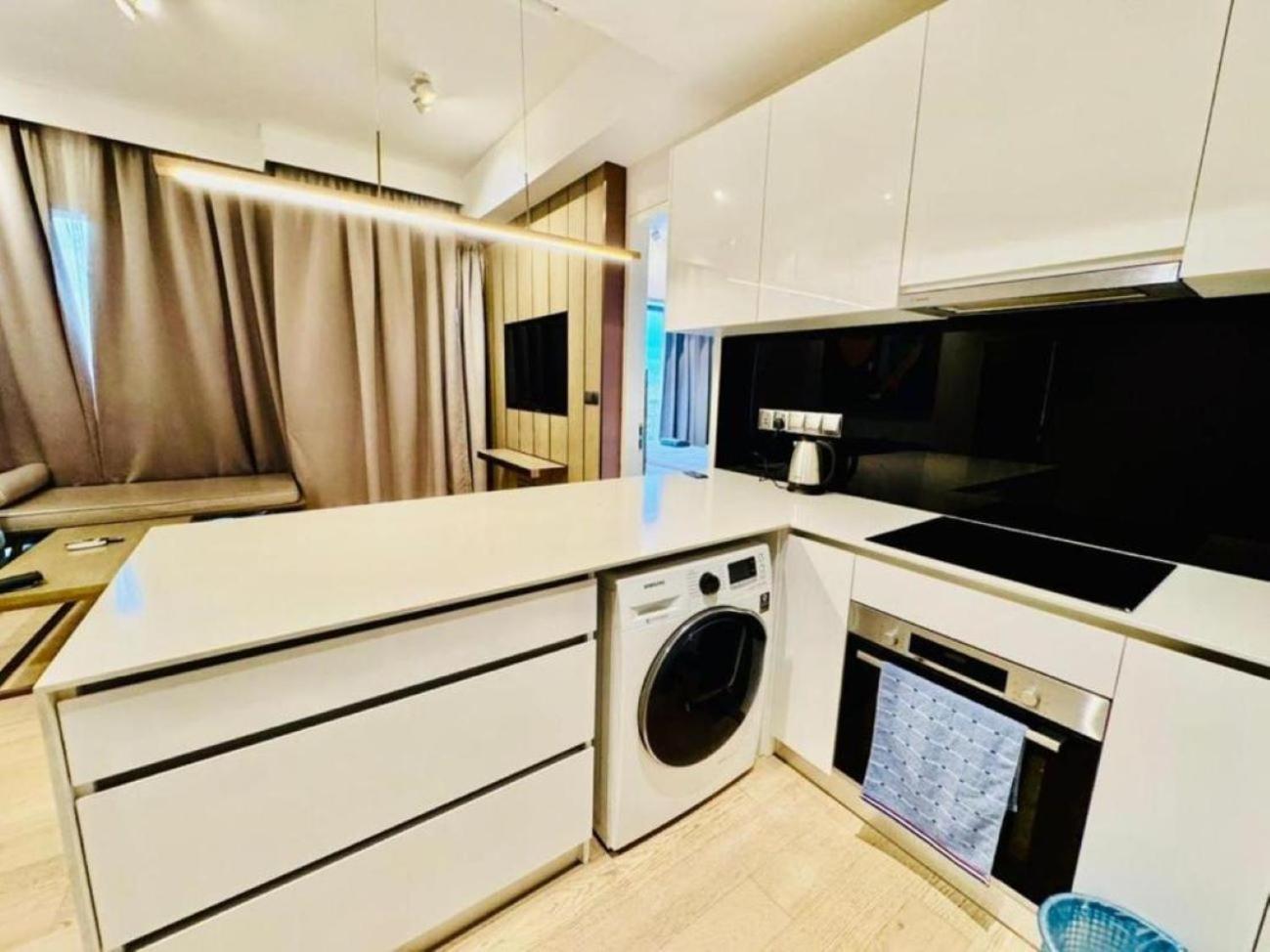 Star Residence Klcc By Sky Pool Куала Лумпур Екстериор снимка