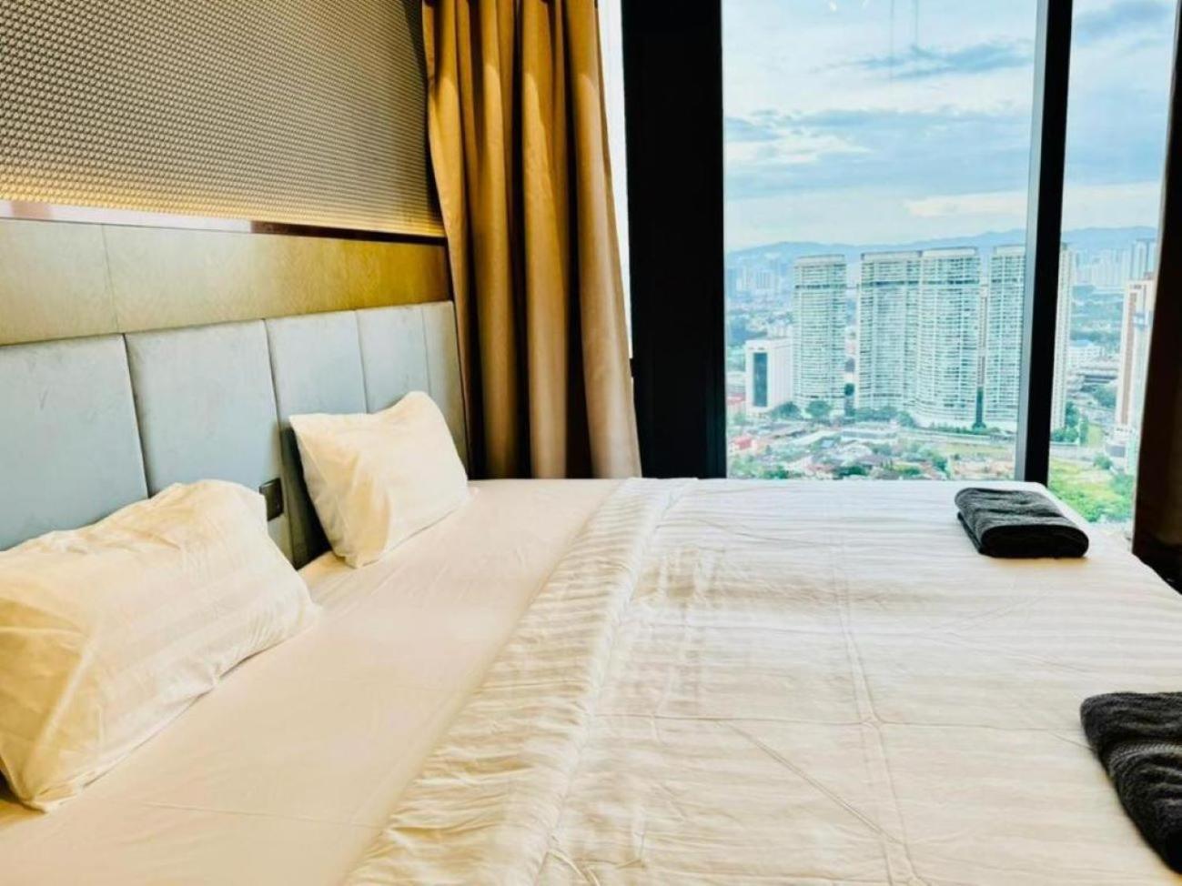Star Residence Klcc By Sky Pool Куала Лумпур Екстериор снимка